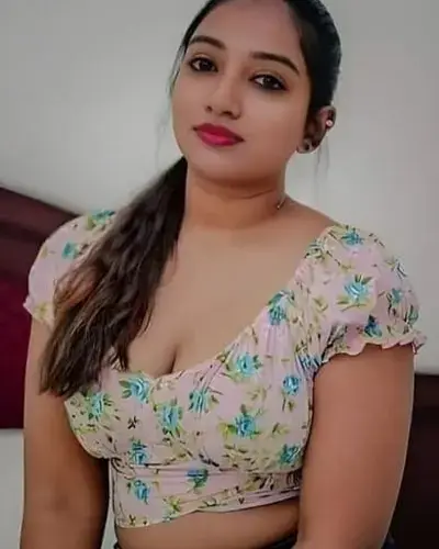 Call Girls English Bazar Cash On Delivery